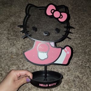 Hello kitty earring holder